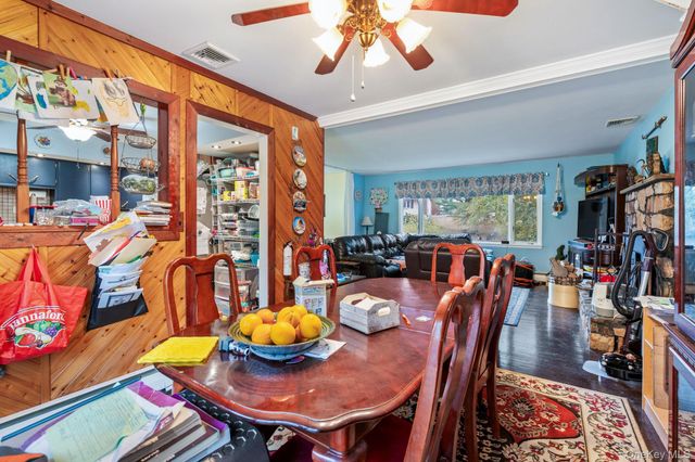 1 Apple Lane, Wallkill, NY 12589