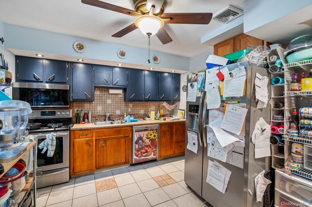 1 Apple Lane, Wallkill, NY 12589