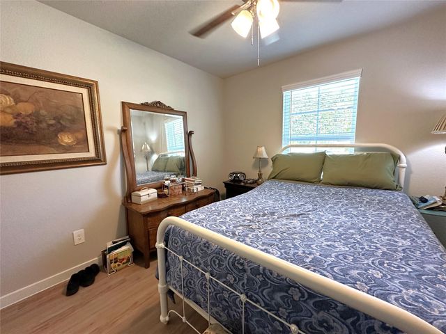 10004 Bigfoot Wallace Drive, Montgomery, TX 77316