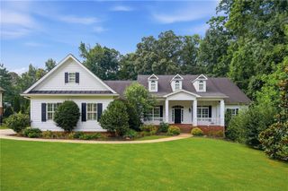 5105 Stefan Ridge Way, Buford, GA 30519
