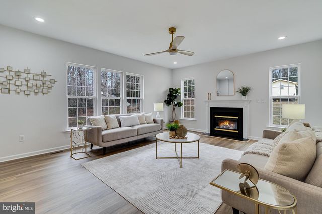 6485 PATUXENT WOODS LN, Hughesville, MD 20637