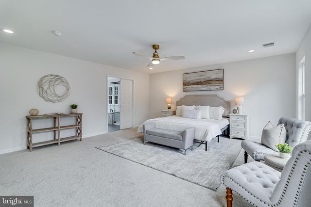 6485 PATUXENT WOODS LN, Hughesville, MD 20637