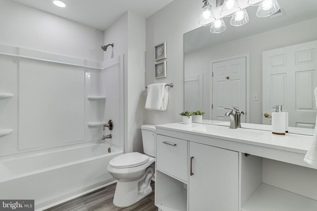 6485 PATUXENT WOODS LN, Hughesville, MD 20637