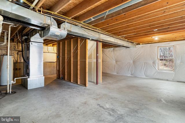 6485 PATUXENT WOODS LN, Hughesville, MD 20637