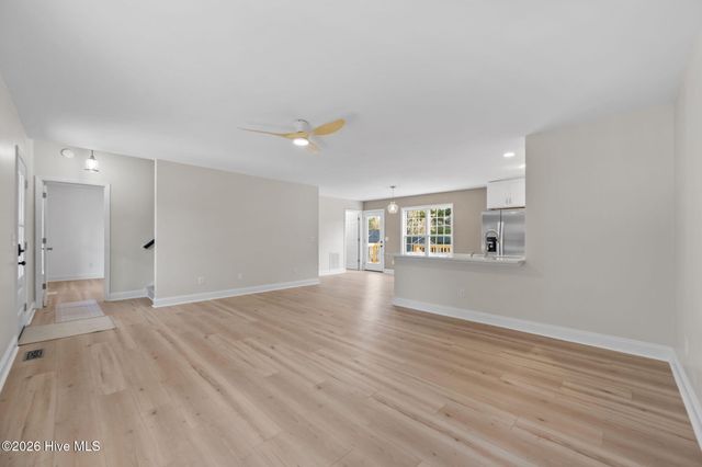 106 Dolphin Drive, Hampstead, NC 28443