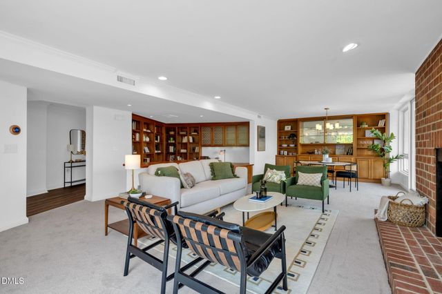 620 Martin Luther King Jr Boulevard Apt 602, Chapel Hill, NC 27514