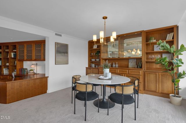 620 Martin Luther King Jr Boulevard Apt 602, Chapel Hill, NC 27514