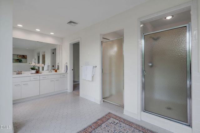 620 Martin Luther King Jr Boulevard Apt 602, Chapel Hill, NC 27514