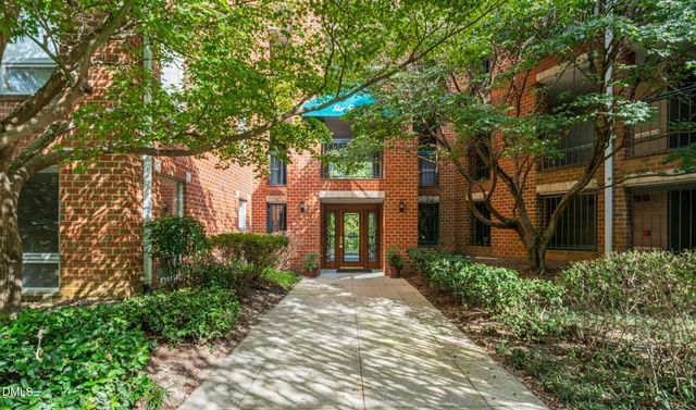 620 Martin Luther King Jr Boulevard Apt 602, Chapel Hill, NC 27514