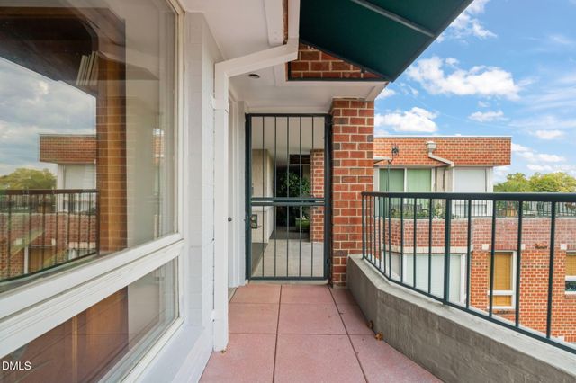 620 Martin Luther King Jr Boulevard Apt 602, Chapel Hill, NC 27514