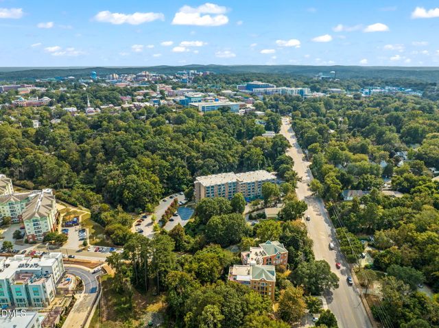 620 Martin Luther King Jr Boulevard Apt 602, Chapel Hill, NC 27514