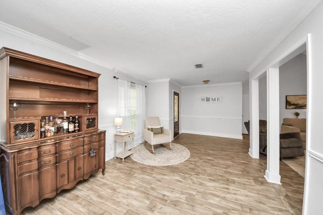 3122 Holly Green Drive, Kingwood, TX 77339