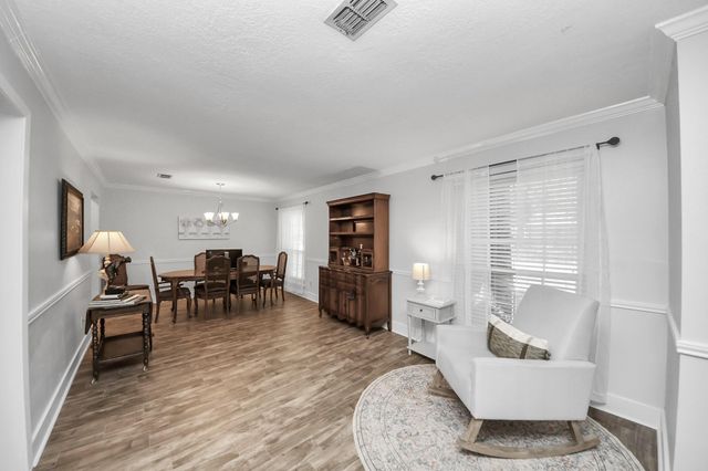 3122 Holly Green Drive, Kingwood, TX 77339