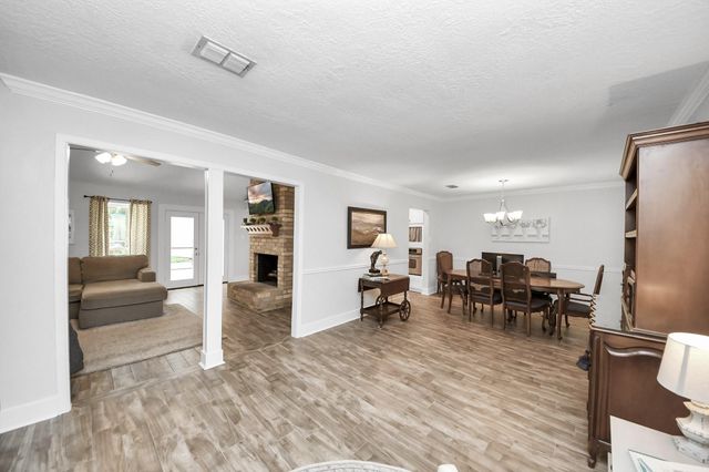 3122 Holly Green Drive, Kingwood, TX 77339