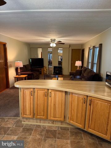 22 PINEVIEW, Browns Mills, NJ 08015
