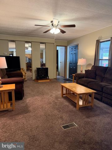 22 PINEVIEW, Browns Mills, NJ 08015