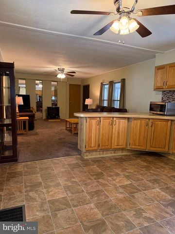 22 PINEVIEW, Browns Mills, NJ 08015
