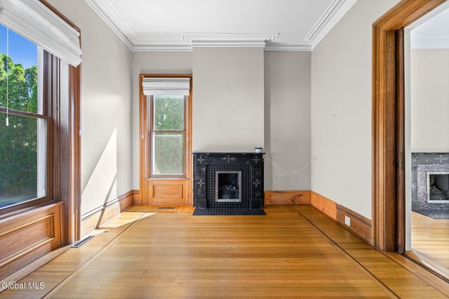 12 Collins Avenue, Troy, NY 12180
