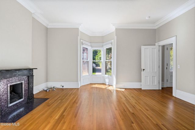 12 Collins Avenue, Troy, NY 12180