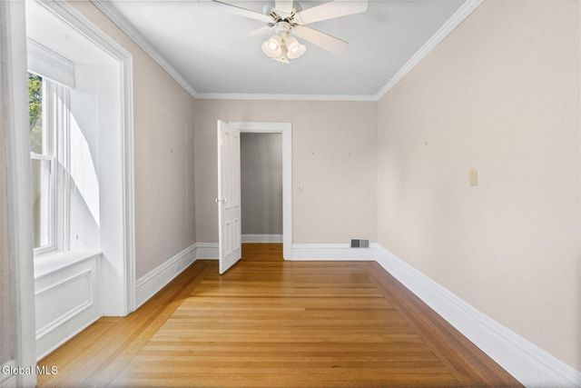 12 Collins Avenue, Troy, NY 12180