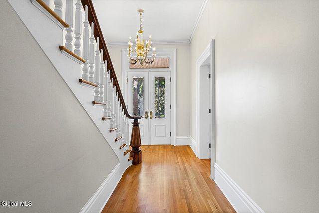 12 Collins Avenue, Troy, NY 12180