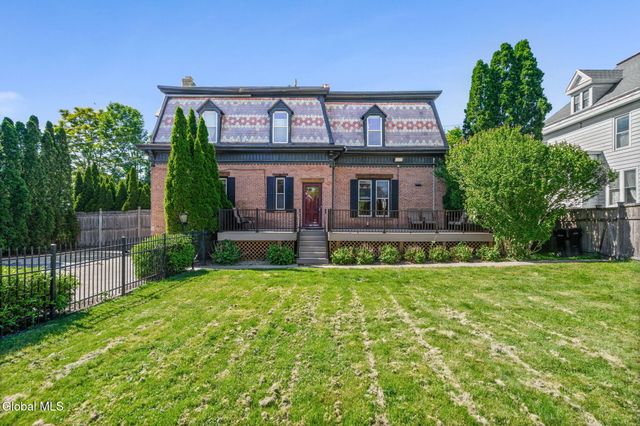 12 Collins Avenue, Troy, NY 12180