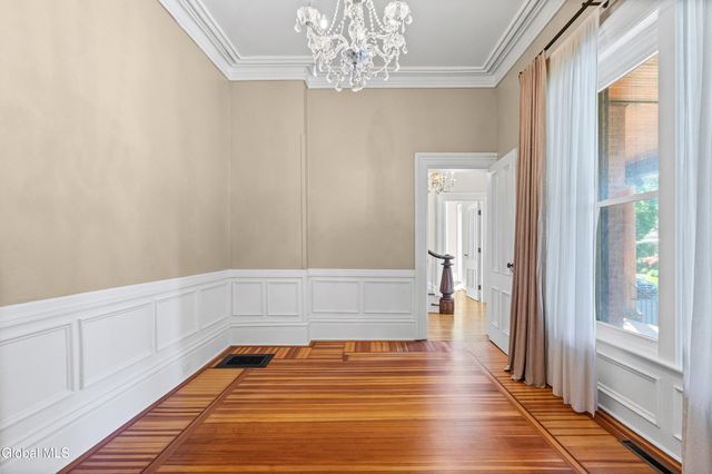 12 Collins Avenue, Troy, NY 12180