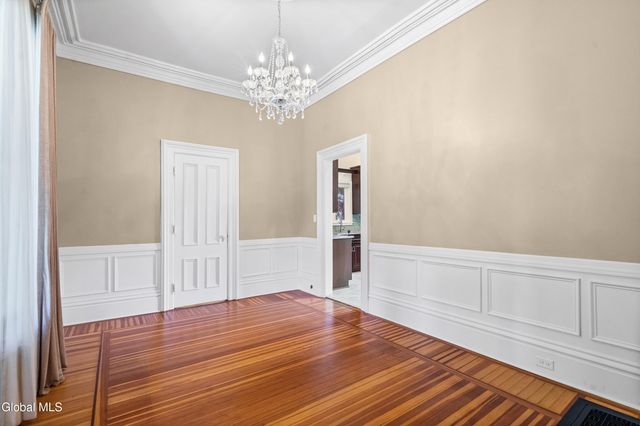 12 Collins Avenue, Troy, NY 12180