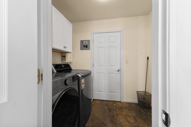 3902 3rd Street, Galveston, TX 77554