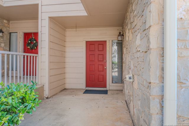 829 W Bitters Rd Apt 503, San Antonio, TX 78216