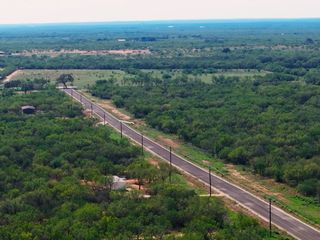 112 CR 2644, Moore, TX 78057