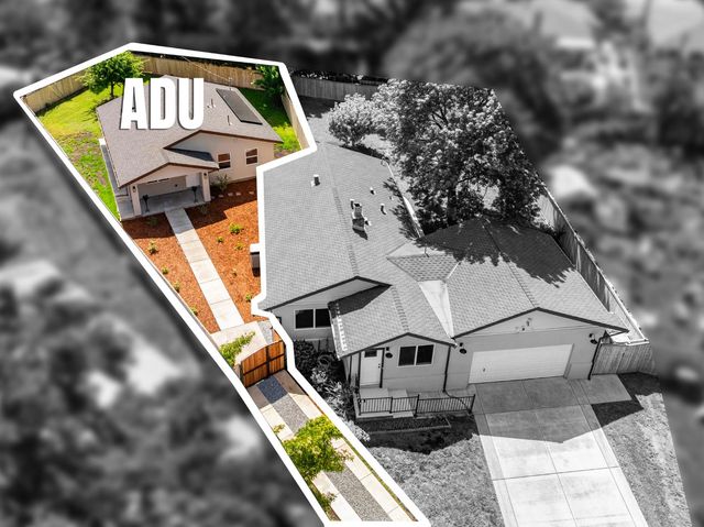 6120-6122 Friendly Ct, Carmichael, CA 95608