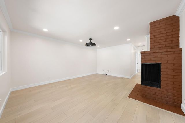 6120-6122 Friendly Ct, Carmichael, CA 95608