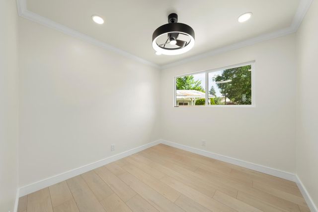 6120-6122 Friendly Ct, Carmichael, CA 95608