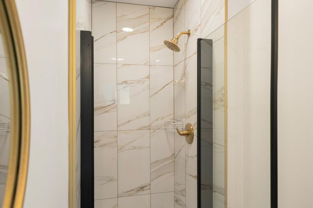 6120-6122 Friendly Ct, Carmichael, CA 95608