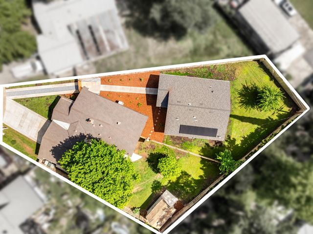 6120-6122 Friendly Ct, Carmichael, CA 95608