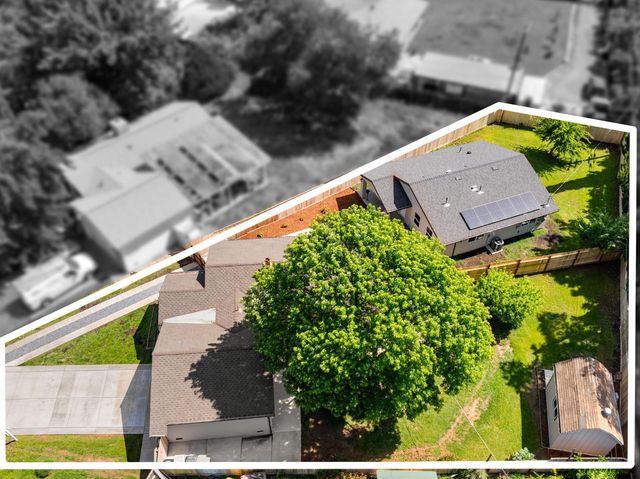 6120-6122 Friendly Ct, Carmichael, CA 95608