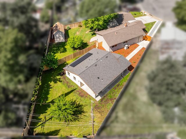 6120-6122 Friendly Ct, Carmichael, CA 95608