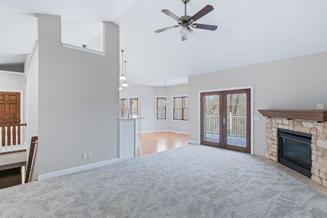 11063 95TH Avenue, Blue Grass, IA 52726