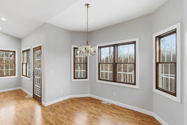 11063 95TH Avenue, Blue Grass, IA 52726