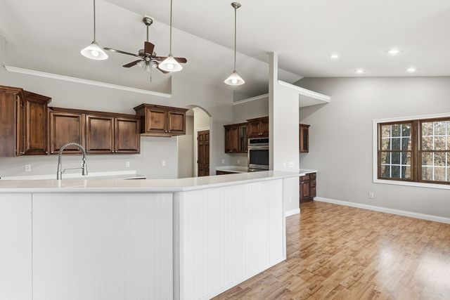 11063 95TH Avenue, Blue Grass, IA 52726