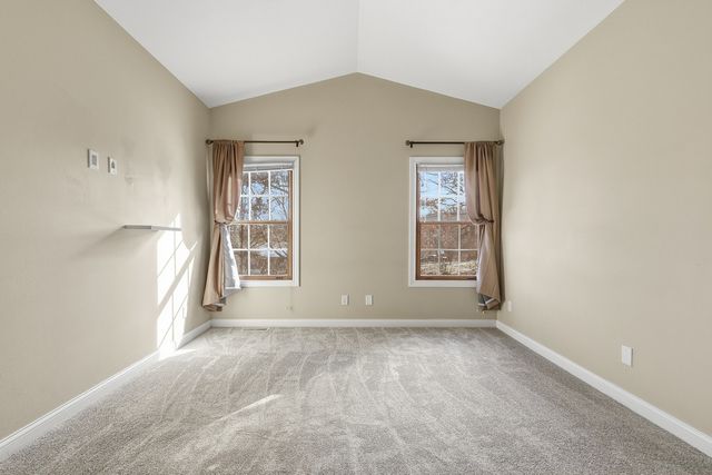 11063 95TH Avenue, Blue Grass, IA 52726