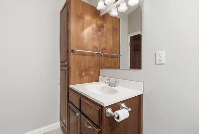 11063 95TH Avenue, Blue Grass, IA 52726