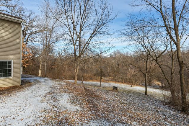 11063 95TH Avenue, Blue Grass, IA 52726