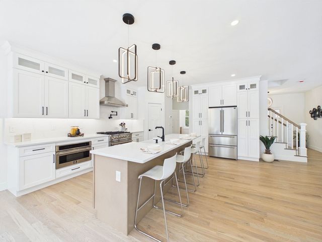 2 Arthur Street, Westport, MA 02790