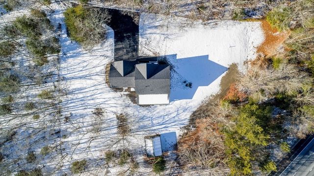 2 Arthur Street, Westport, MA 02790