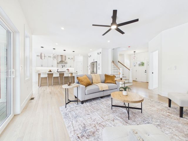 2 Arthur Street, Westport, MA 02790