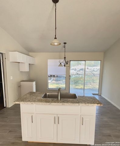 5419 War Cloud, San Antonio, TX 78242