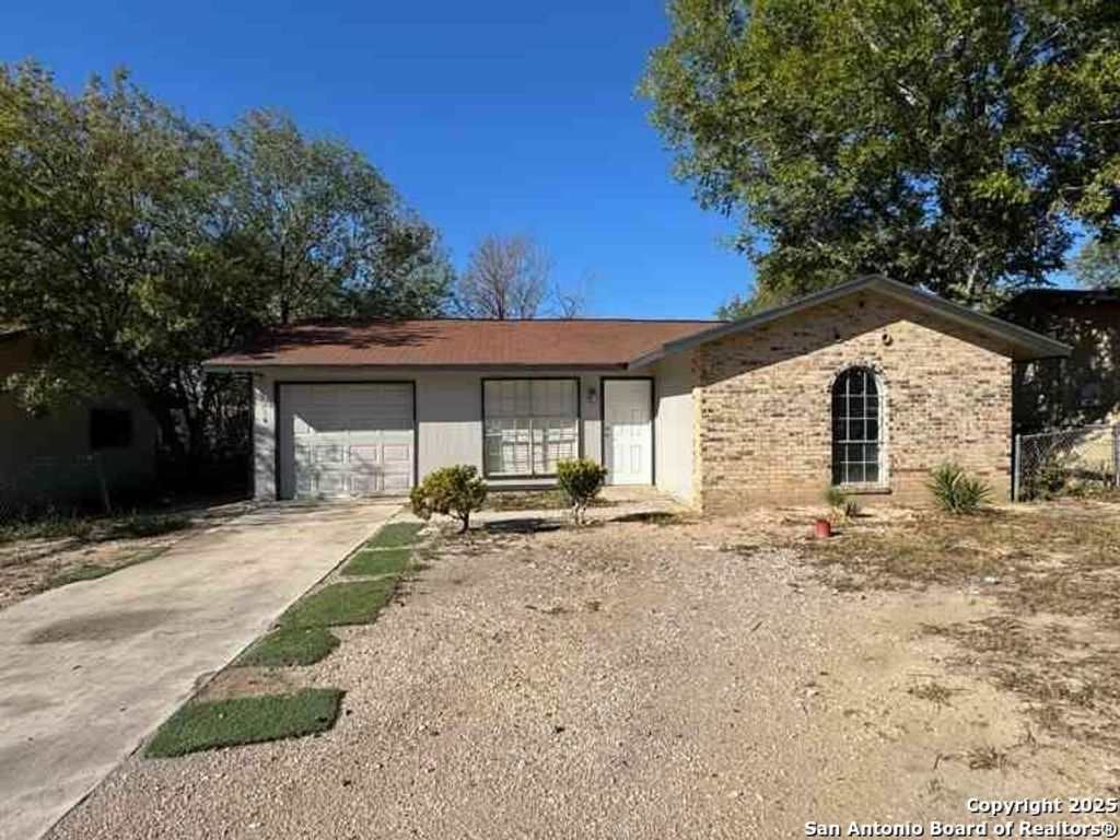 5419 War Cloud, San Antonio, TX 78242