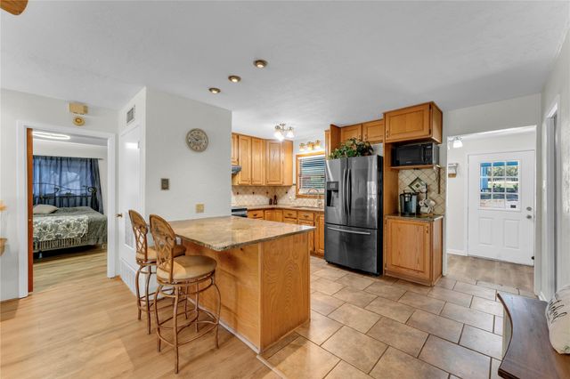 129 Ponderosa Point DR, Burnet, TX 78611